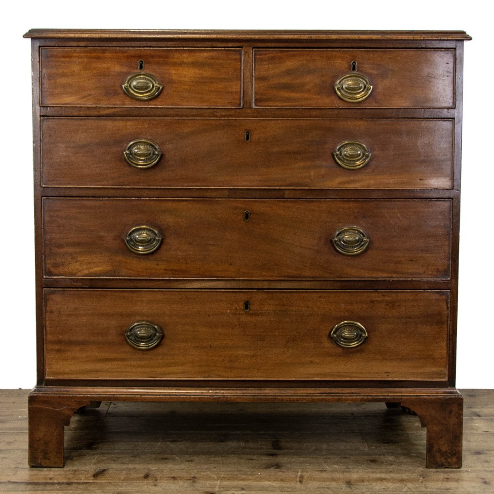 Georgian Mahogany Chest of Drawers