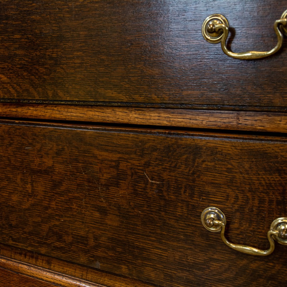Early 20th Century Oak Chest of Drawers View IX
