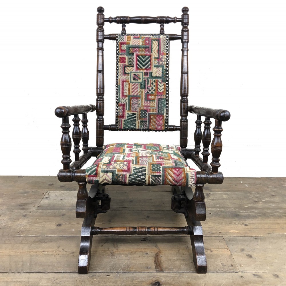 ANTIQUE CHILD’S AMERICAN ROCKER ROCKING CHAIR