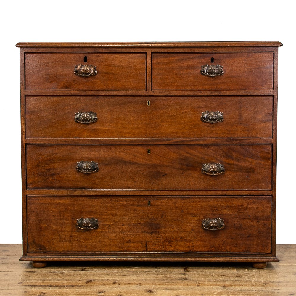 Antique Mahogany Chest of Drawers