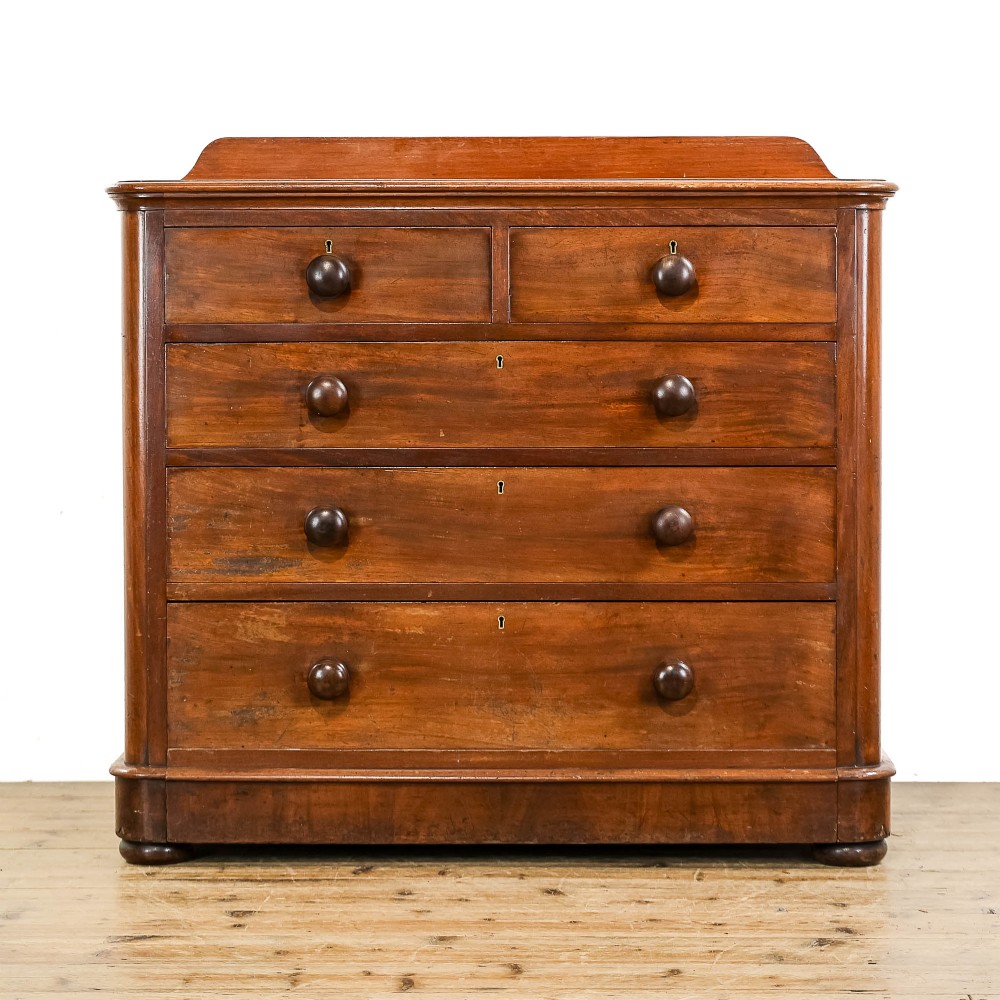 Antique Victorian Mahogany Chest of Drawers
