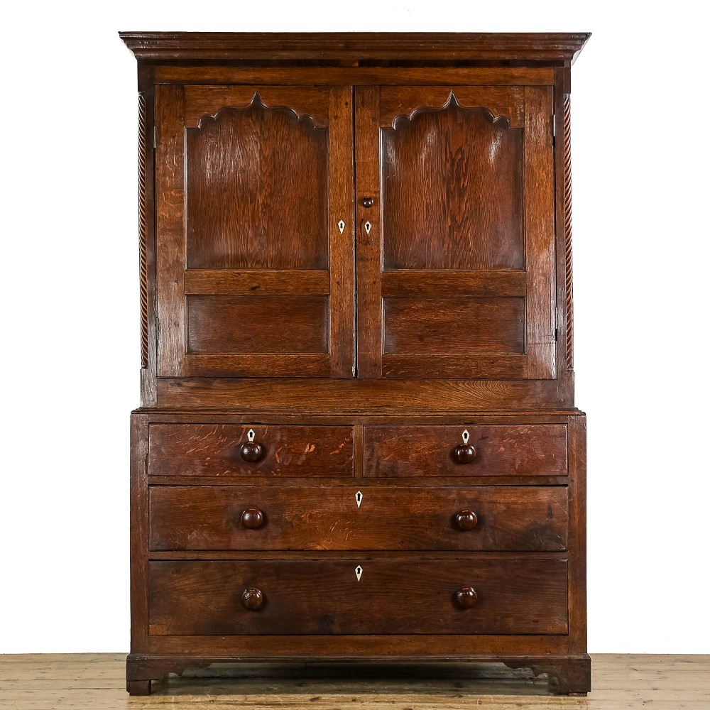Antique Late 18th Century Welsh Oak Linen Cupboard