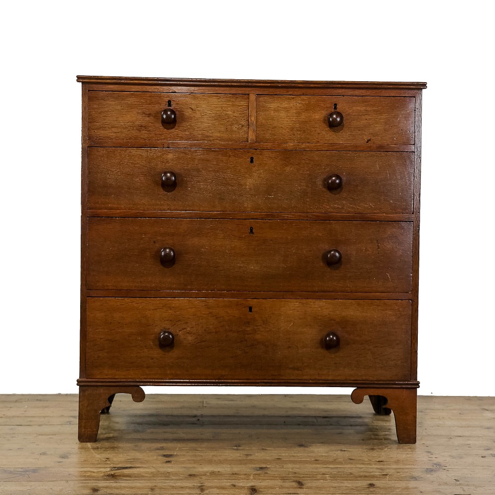 Antique Oak Chest of Drawers
