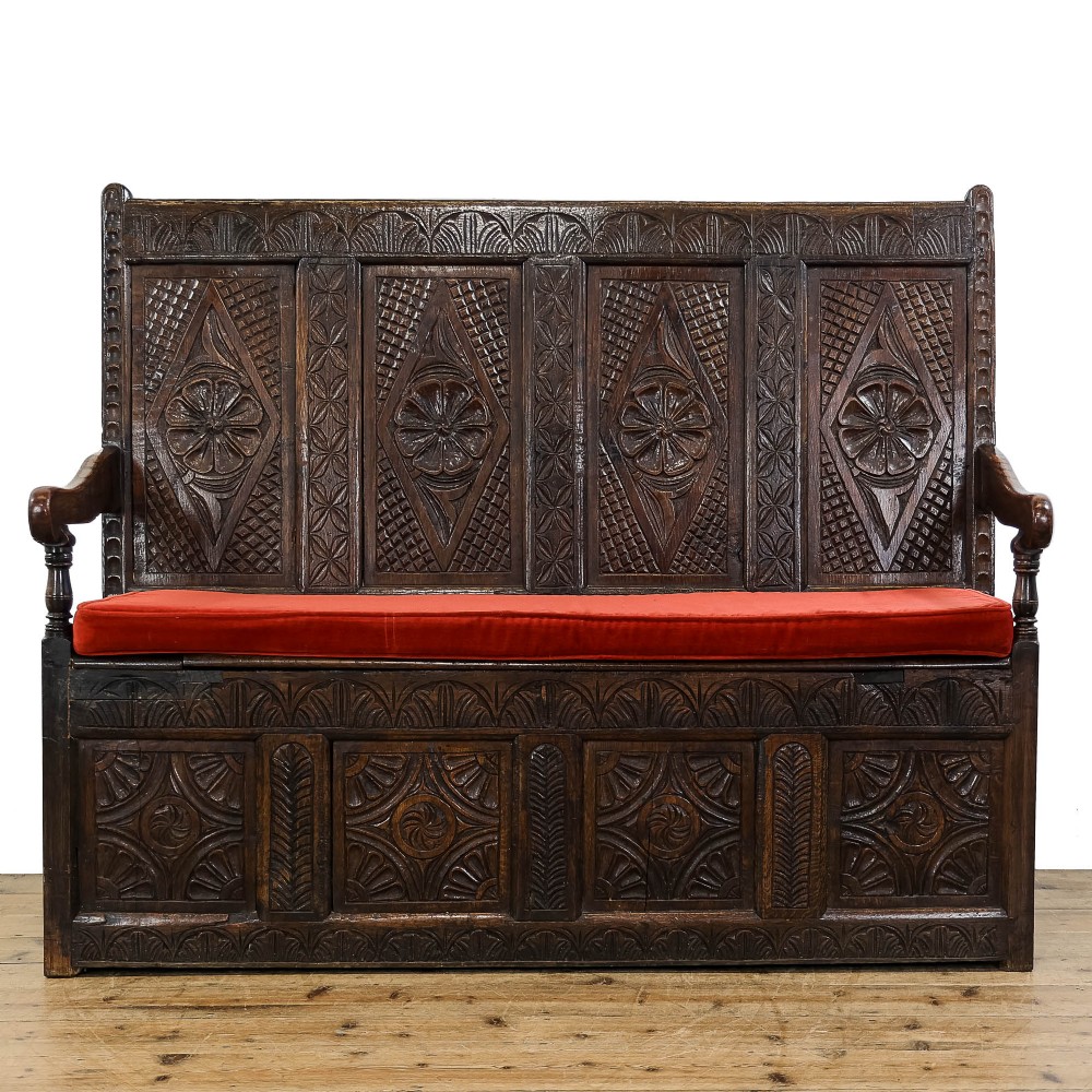 Antique Early 18th Century Provincial Oak Settle