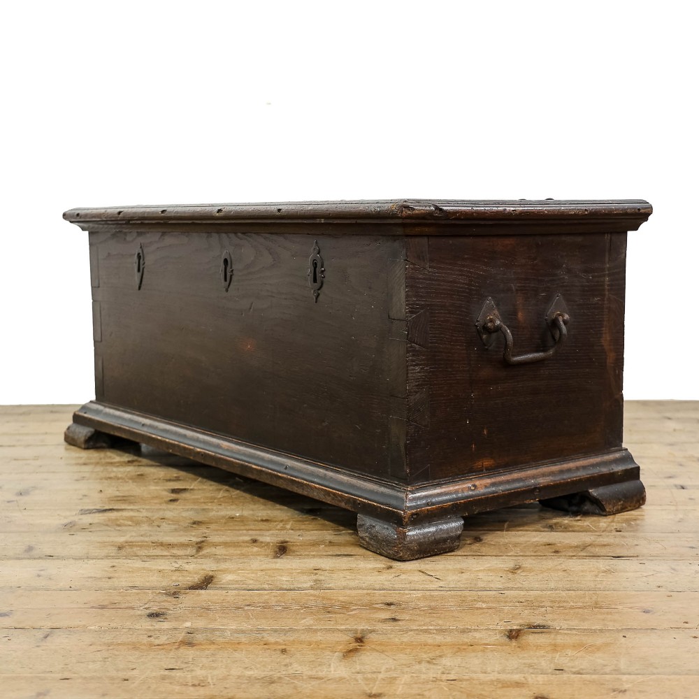 Antique Late 17th Century Oak Chest
