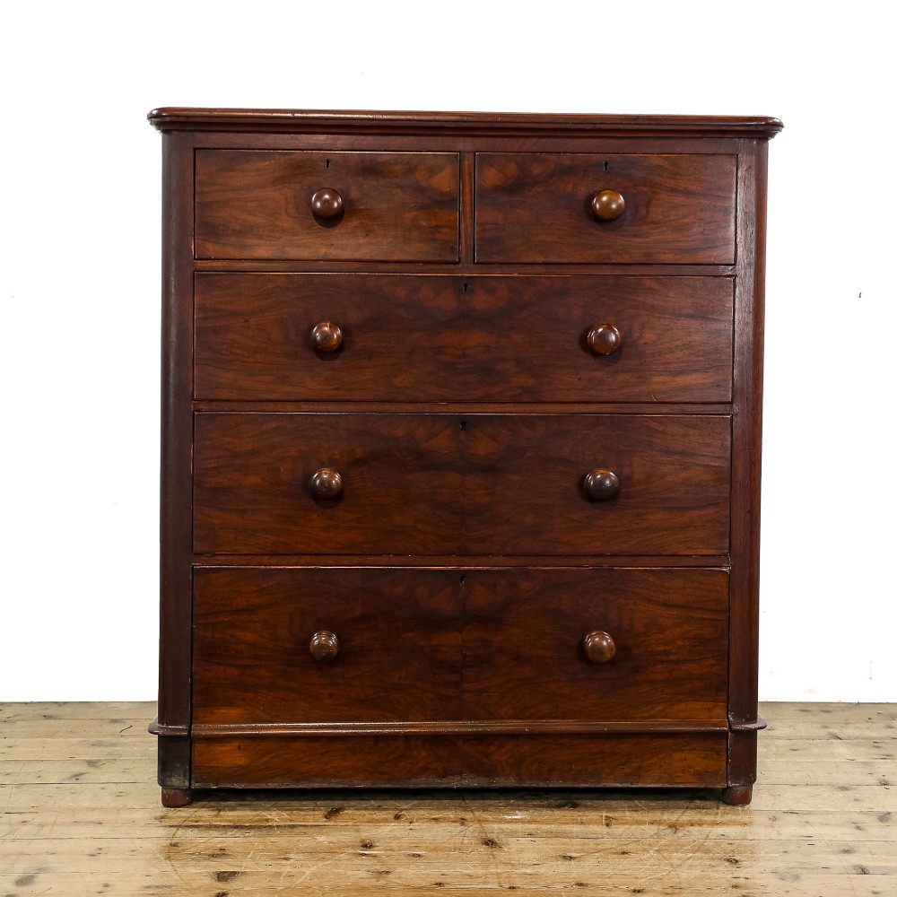 Antique Victorian Mahogany Chest of Drawers
