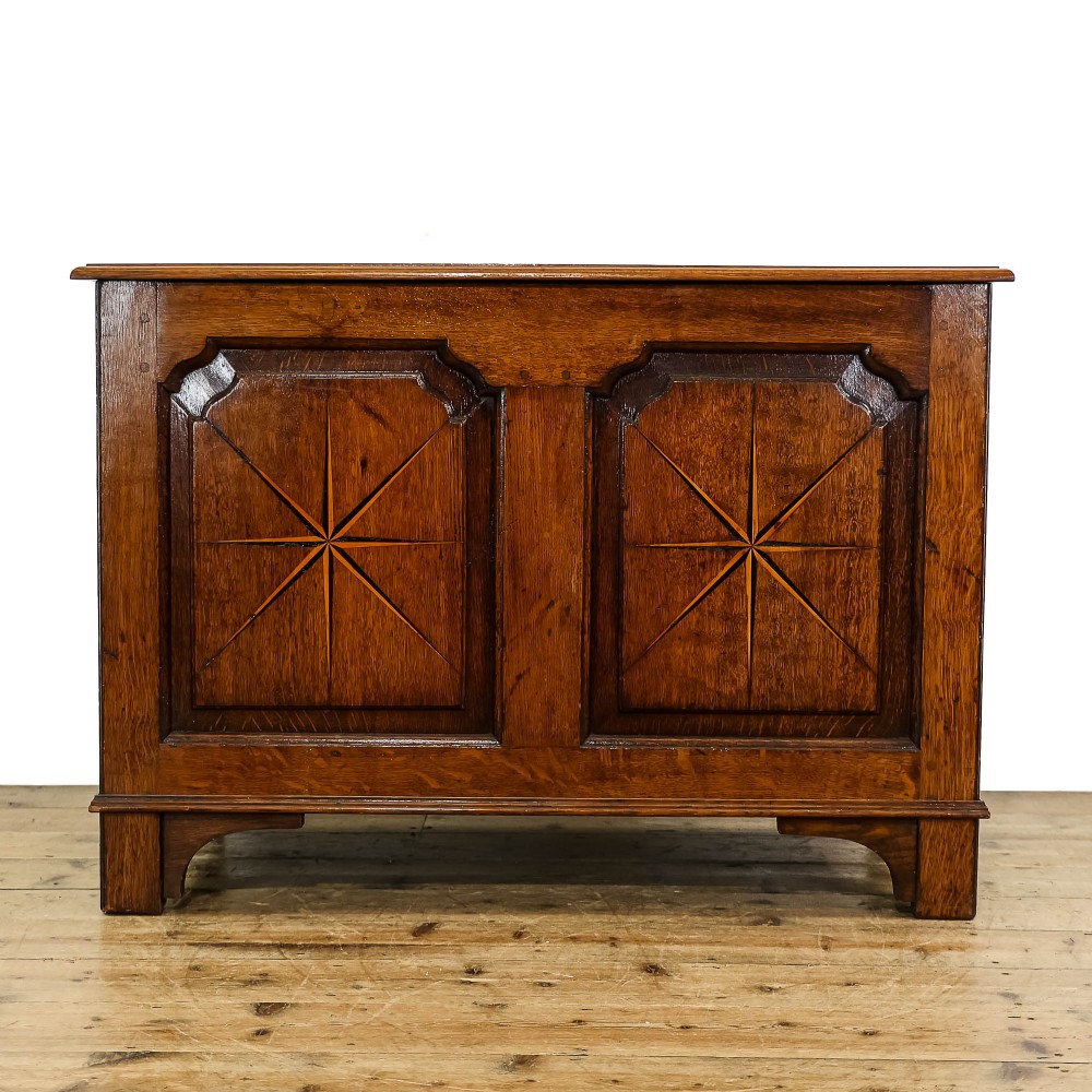 Antique 18th Century Oak Coffer
