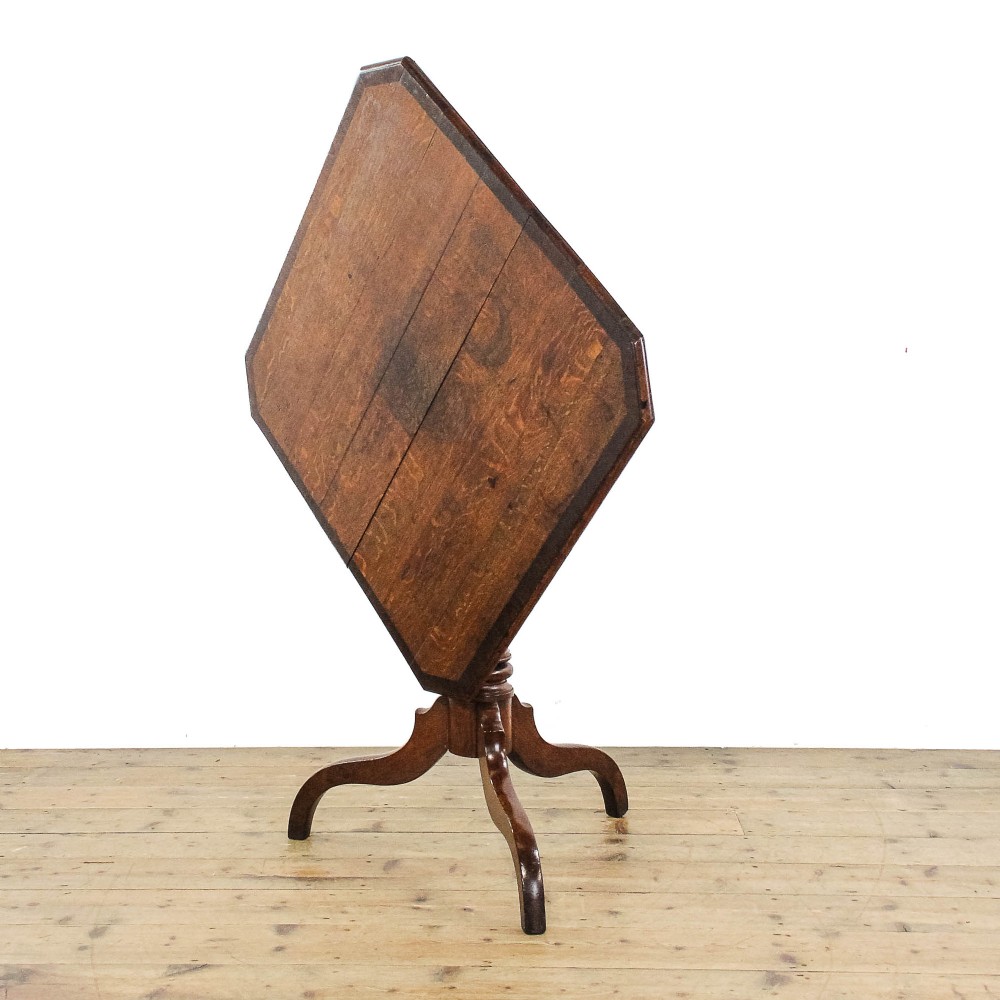 Antique Late Georgian Oak Tilt Top Table
