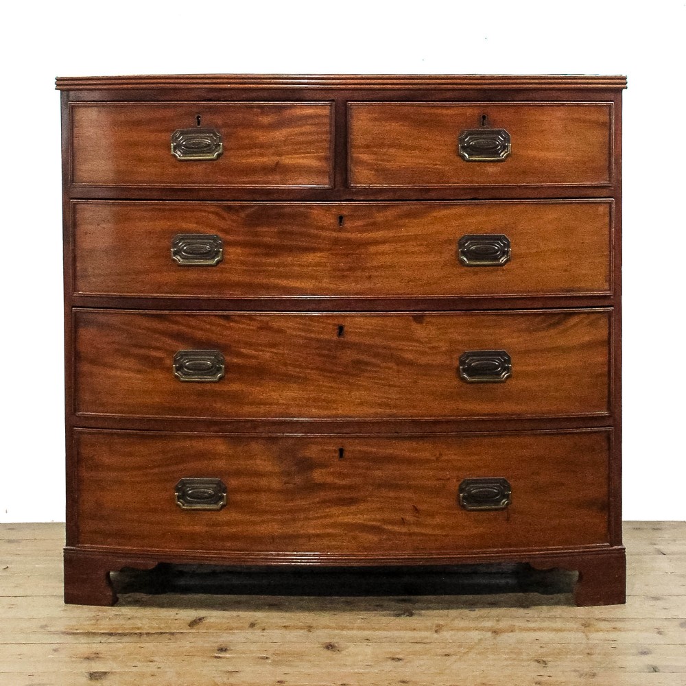 Antique 19th Century Bow Front Mahogany Chest of Drawers

