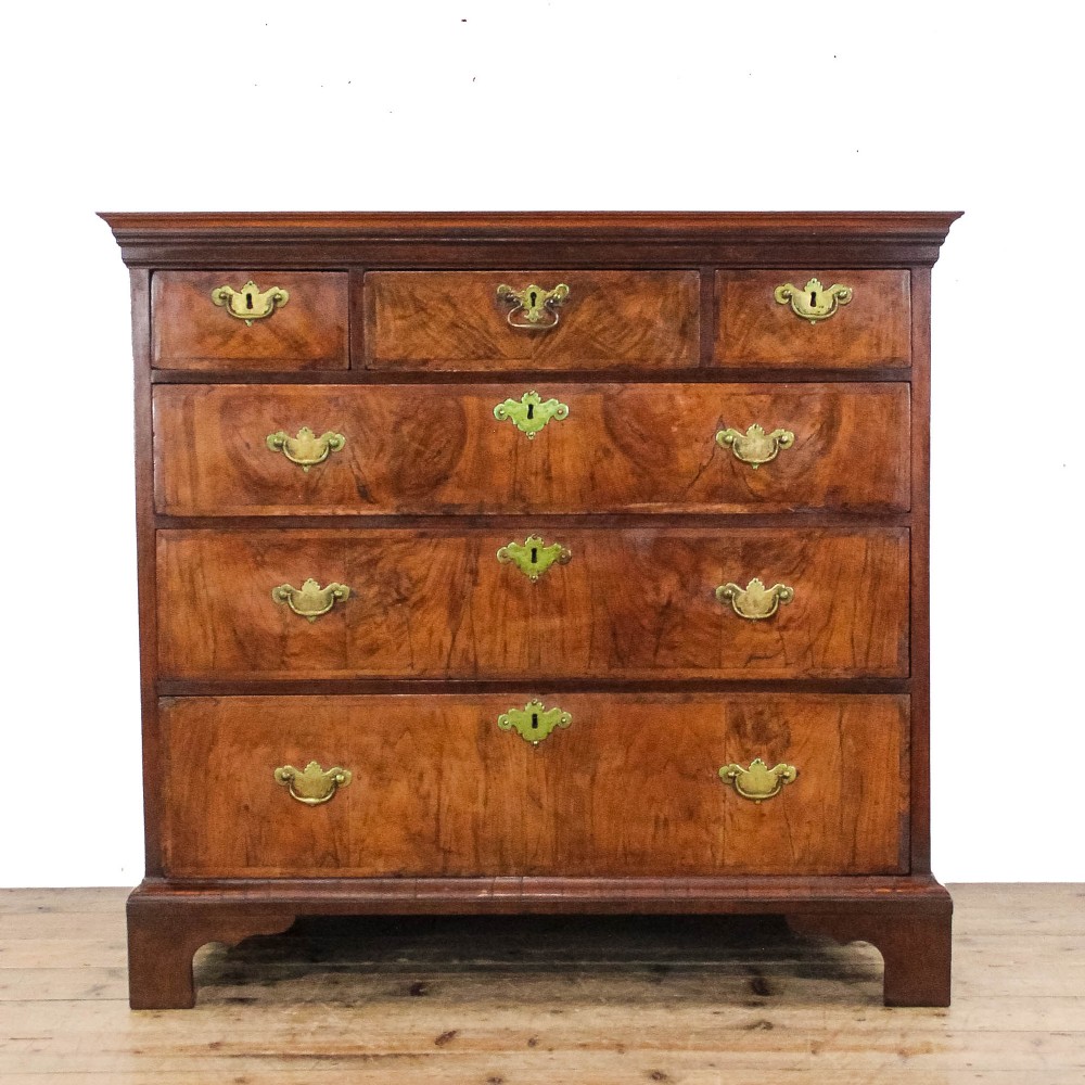 Antique 19th Century Walnut Chest of drawers