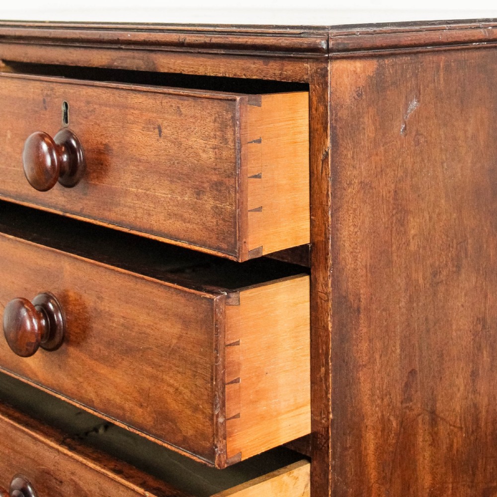 Antique 19th Century Mahogany Chest of Drawers
 View VII