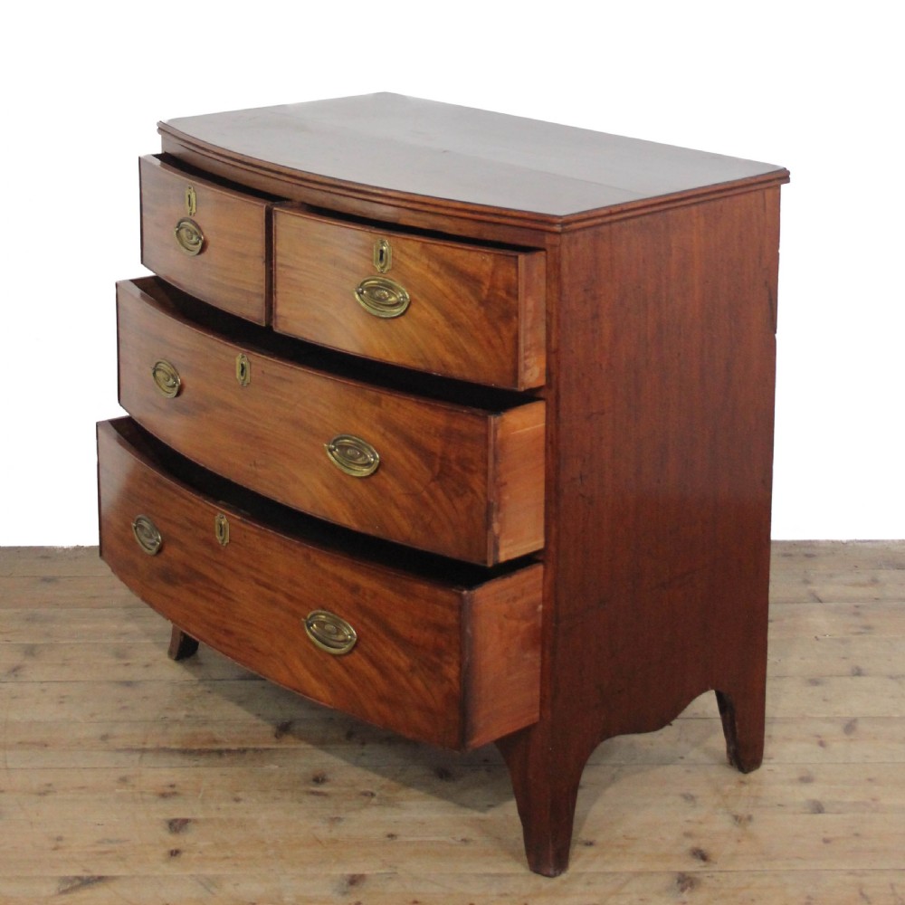 Antique Georgian Mahogany Bow Front Chest of Drawers
 View VI