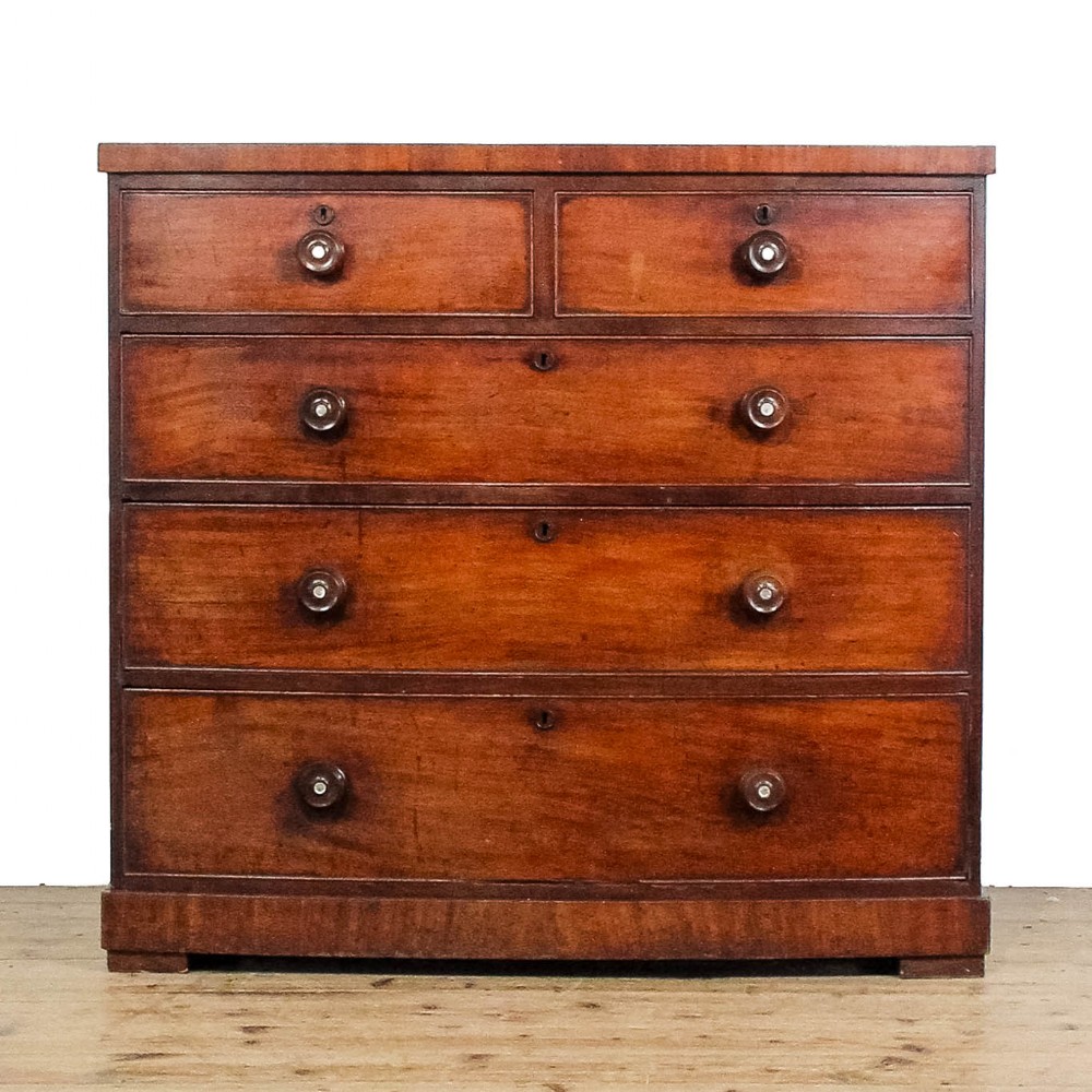 Victorian Mahogany Bow Front Chest of Drawers
