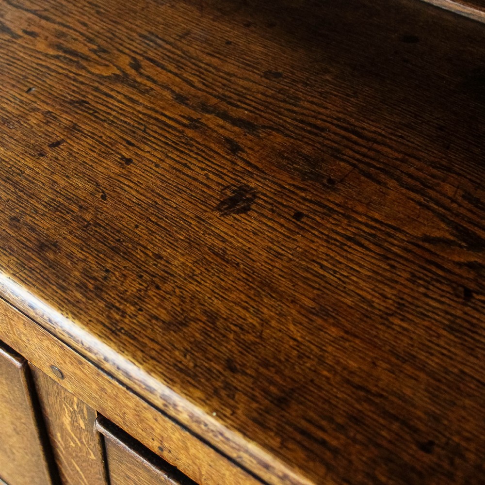 Antique 19th Century Oak Dresser
 View VII