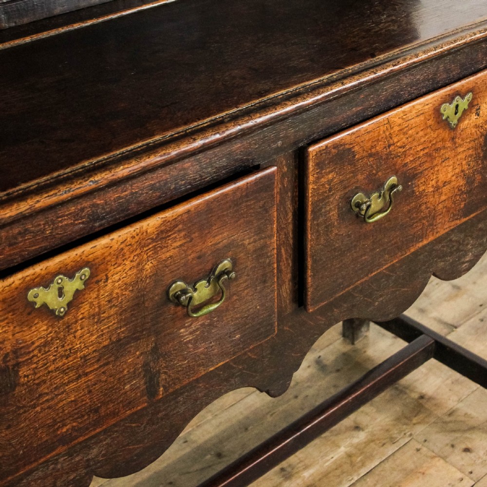 Antique Georgian Oak Cottage Dresser
 View IX