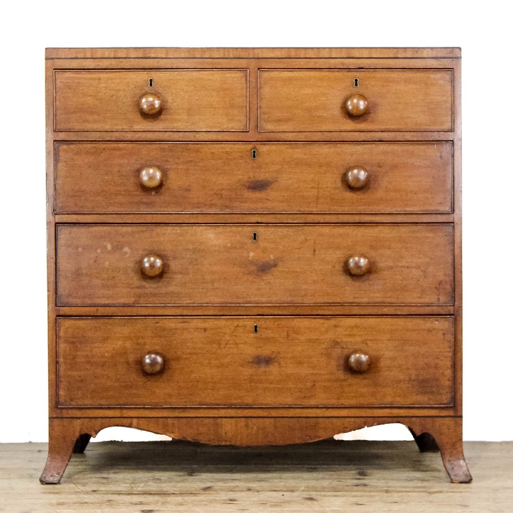 Antique Mahogany Chest of Drawers

