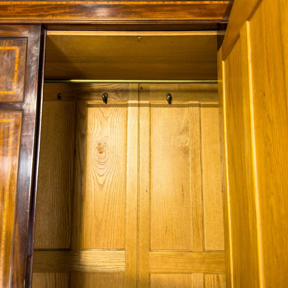 Antique Edwardian Mahogany Mirrored Wardrobe 
 View VII