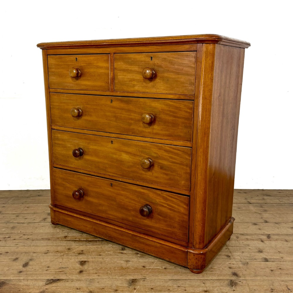 Antique Victorian Mahogany Chest of Drawers
 View II