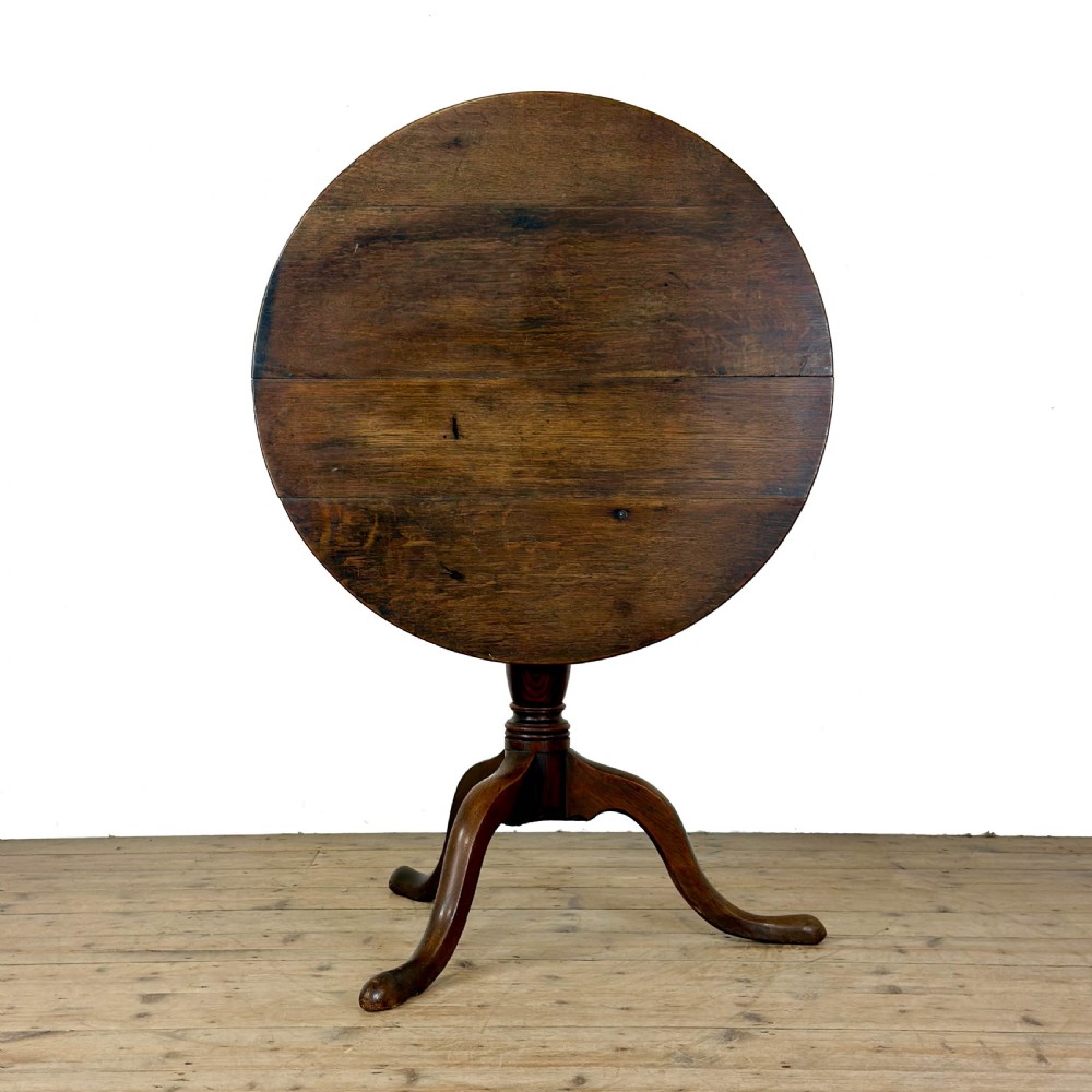 Antique Oak Tilt Top Table
