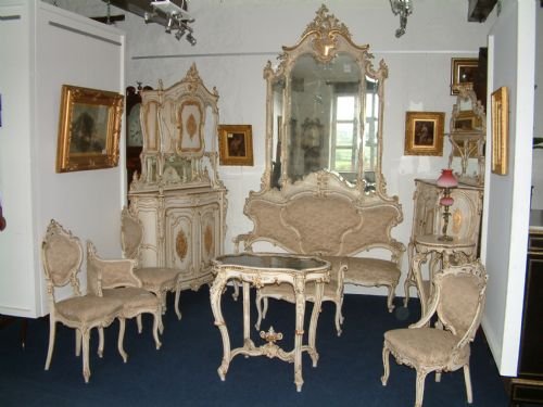 Victorian Painted Italian Suite of Lounge Furniture