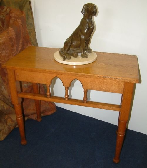 Gothic Goldon Oak Side Table