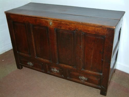 Georgian Oak Mule Chest