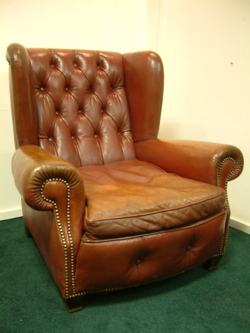 Leather Gentleman’s Wing Chair