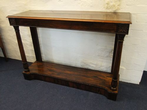 Rosewood Consul / Halltable