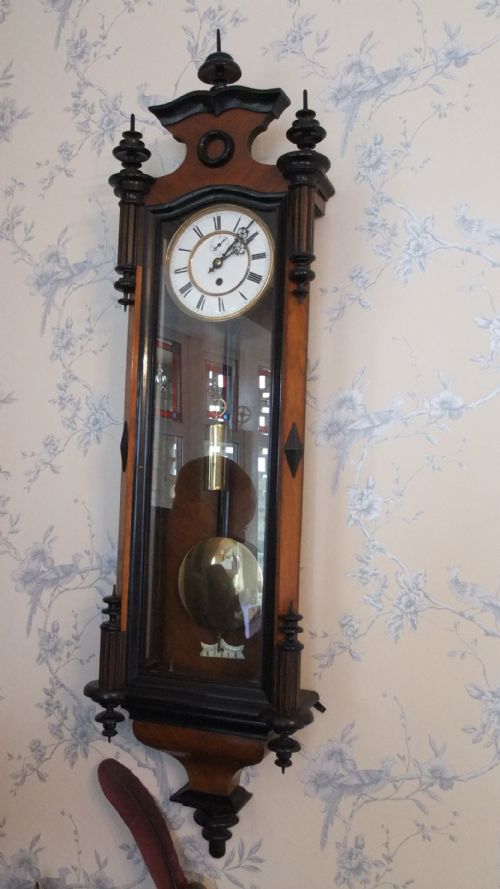 Single Weight Vienna Wall Clock 
