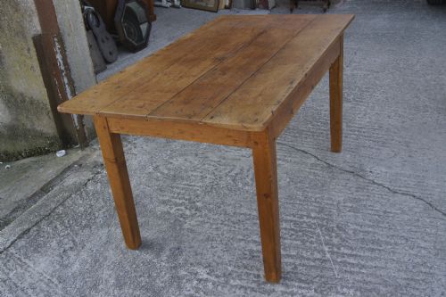 Victorian English Kitchen Table