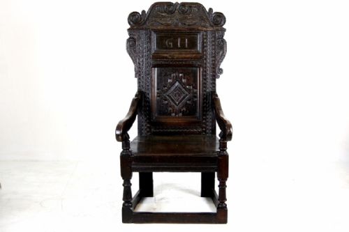 A Fantastic 17th Century English Oak Wainscot Chair