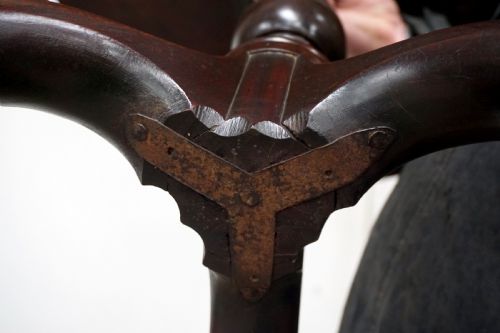 A GOOD HONEST MAHOGANY GEORGIAN TRIPOD TILT TOP TABLE - ADDITIONAL PHOTO 5