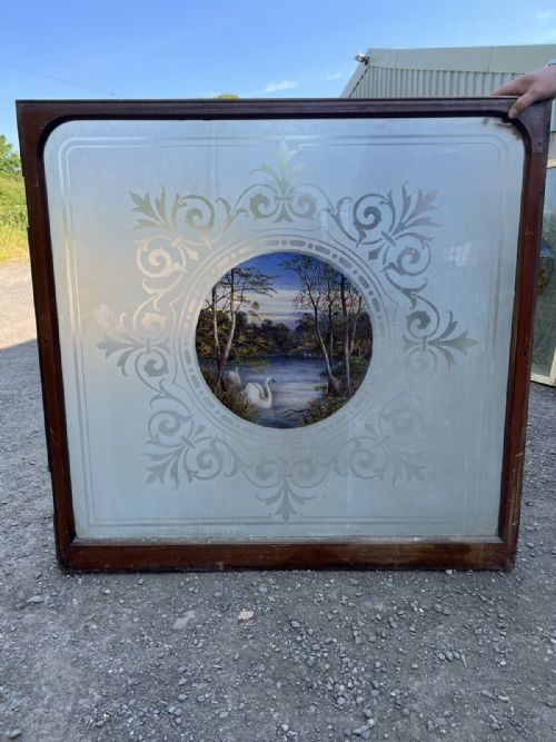 A FANTASTIC ETCHED AND PAINTED GLASS WINDOW - ADDITIONAL PHOTO 4
