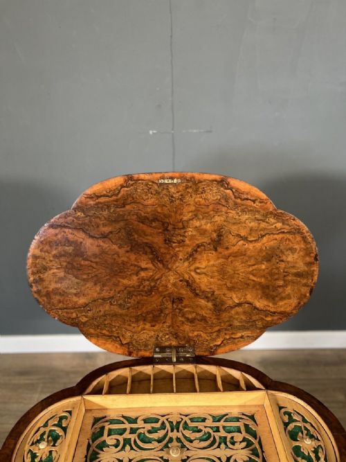 A FINE QUALITY BURR WALNUT INLAID WORKBOX - ADDITIONAL PHOTO 5