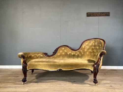 Antique Rosewood Framed Chaise Lounge