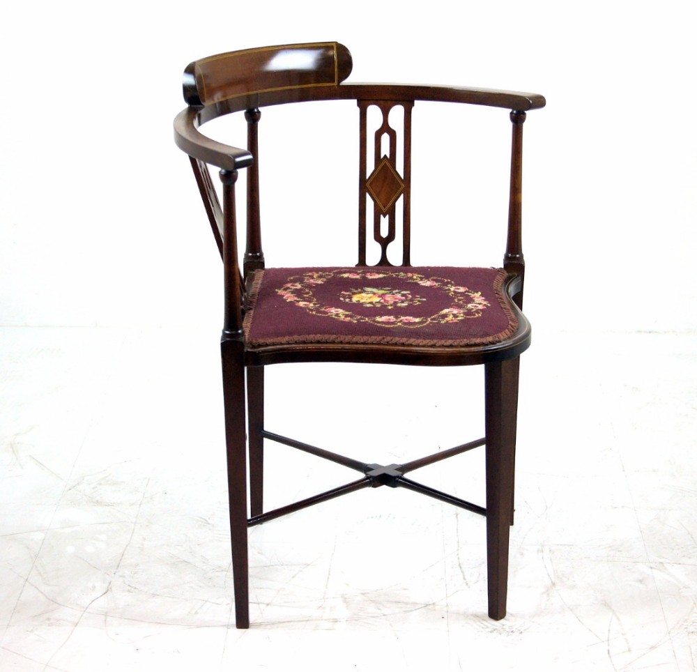 Pretty inlaid Edwardian corner chair