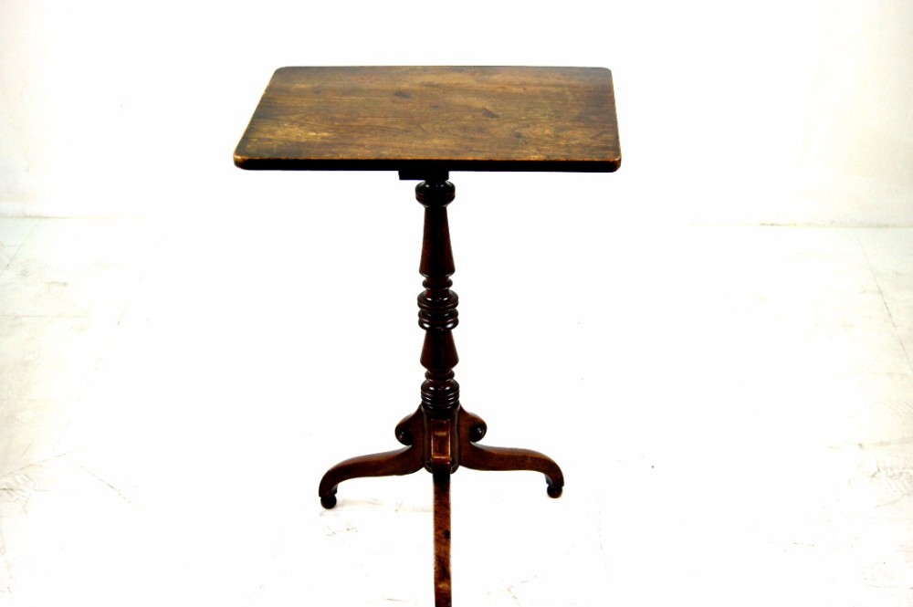 A good fruit wood and elm country side table