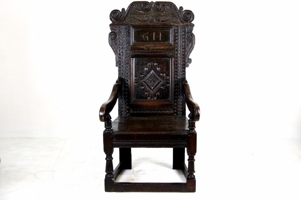 A fantastic 17th century English oak wainscot chair
