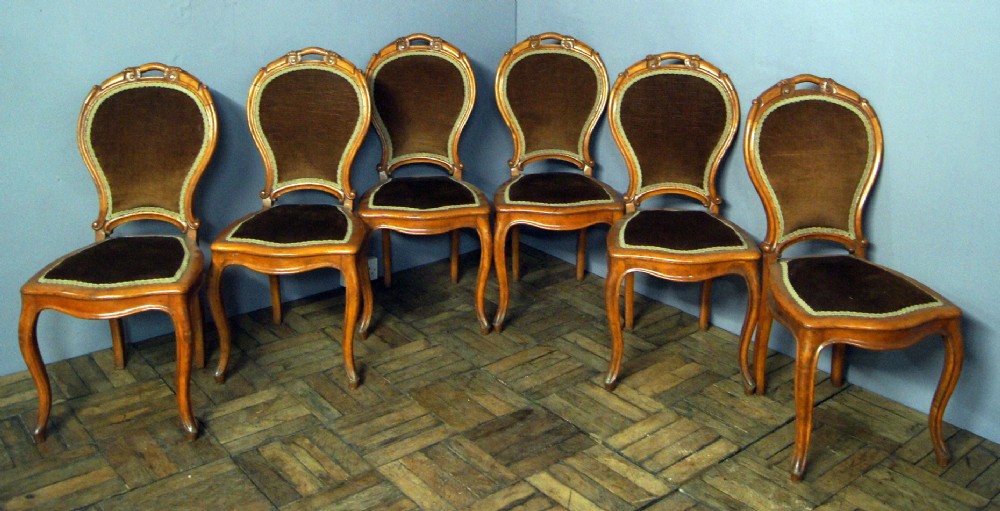 Set of 6 clean oak balloon back chairs