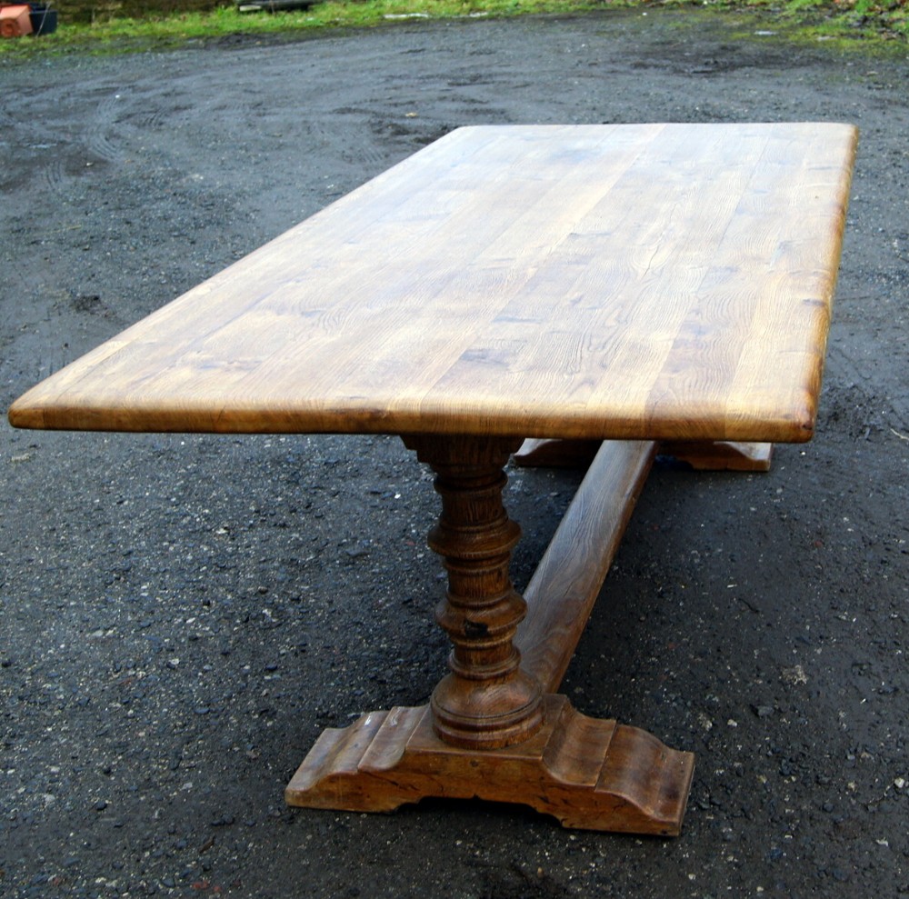 An exceptional French oak farmhouse table 