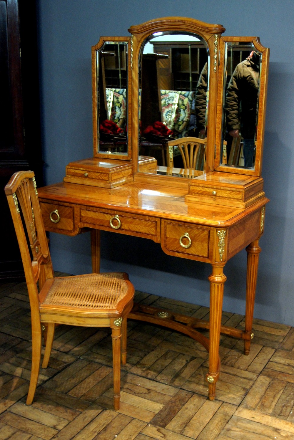 A superb satinwood dressing table with matching chair