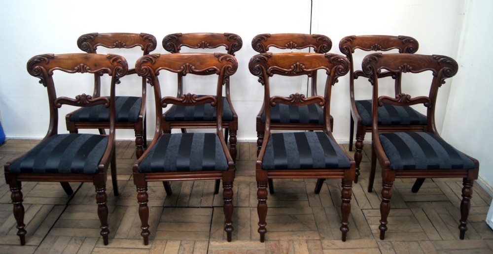 An impressive set of 8 William IV mahogany dining chairs