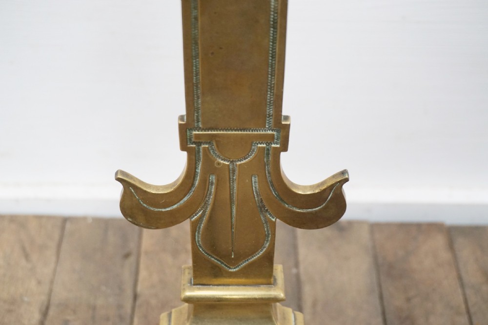 A good Victorian alter cross View IV