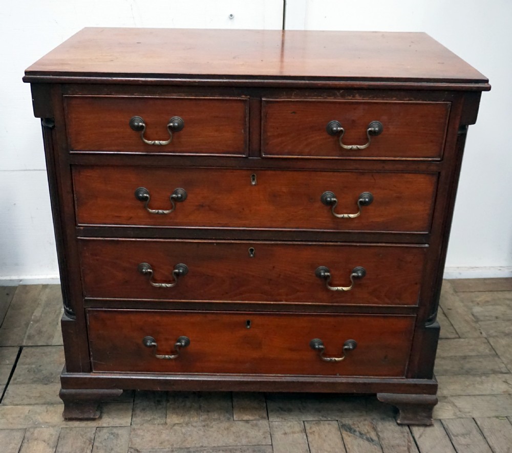 A good pair of Victorian mahogany small chests of drawers View IV