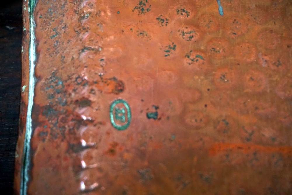 A good arts and crafts copper tray by the famous manufacturer John Pearson View V