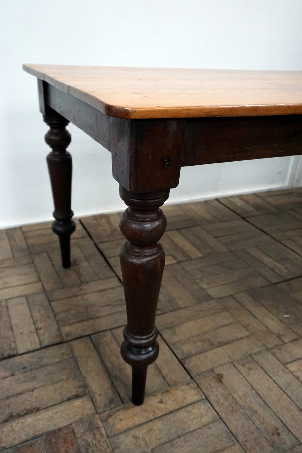 A Good Victorian Country Farmhouse Table View IV