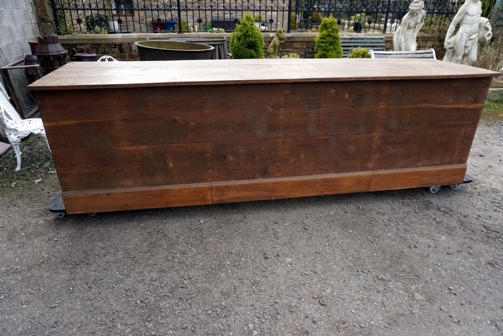 A solid oak French shop counter of impressive proportions View VI