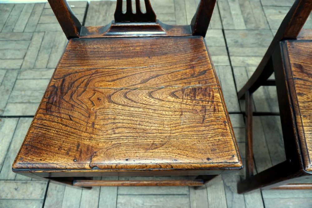 Great decorative items dating from the early 18th century. View V