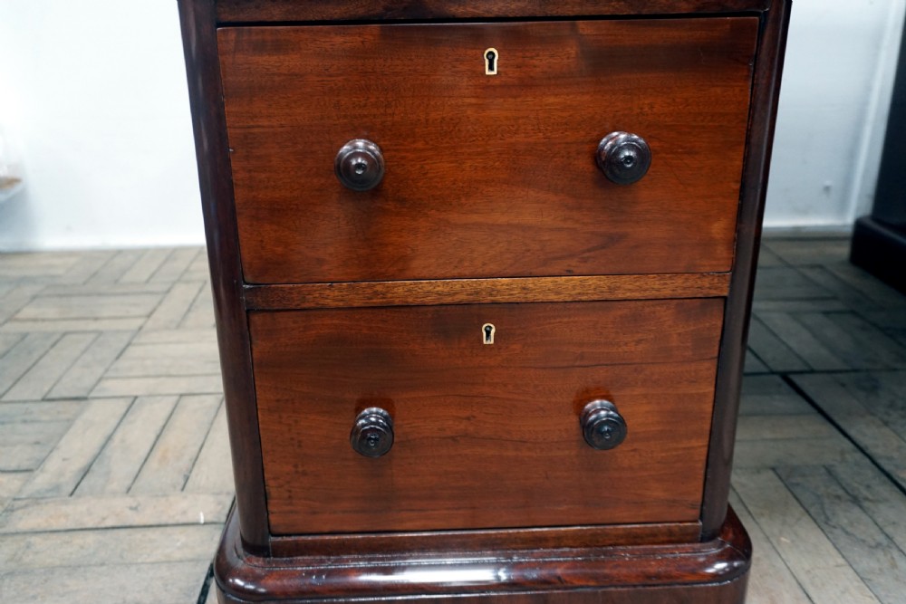 A fantastic mahogany partners desk View IX