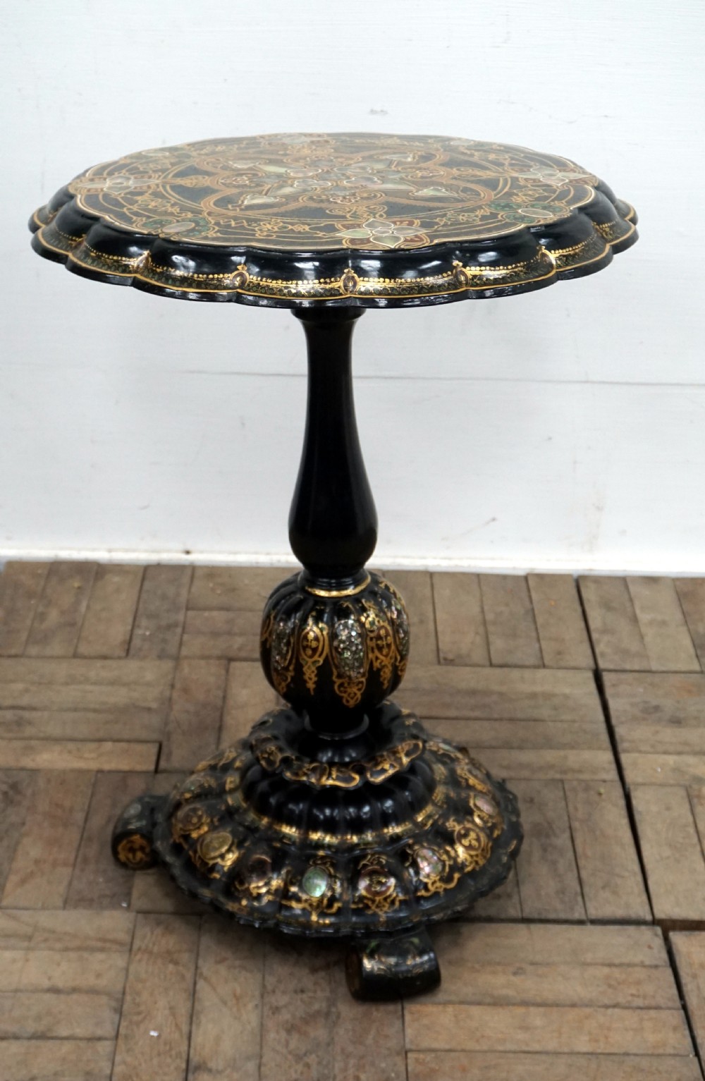 An exceptional Victorian Papier-Mache tilt top table View II